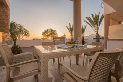 Image de Kalamaki Riviera Deluxe Apartment