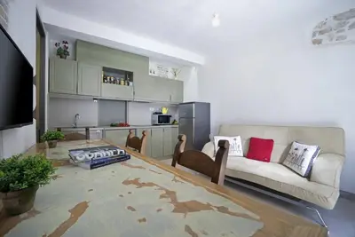 Image de Seaside Luxurious One Bedroom Athinon Apartment