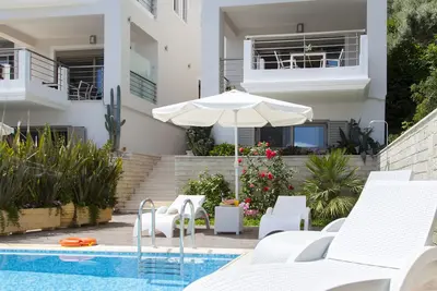 Image de Villa Maria Pf Vue Sur Les ÎLES Prince: Scorpion (ÎLE D'Onasi), Meganisi I