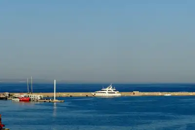 Image de Port View Apartment dans le centre de la zone côtière de la ville de Zakynthos