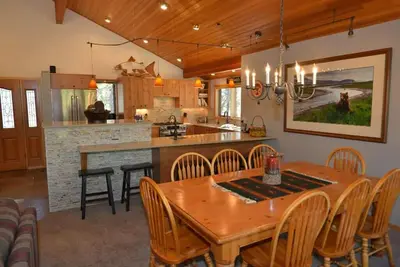 Image de 10 Fir Cone Lane: 4 Br / 3 Ba maison à Sunriver, 10 personnes