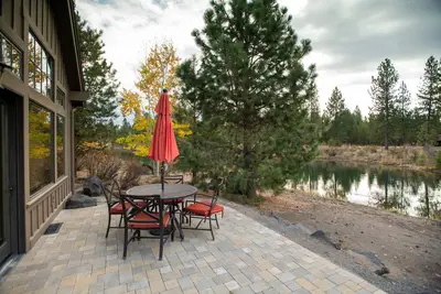 Image de 24 Cabines Caldera: 2 cabines Br / 3 Ba à Bend, pour 6 personnes