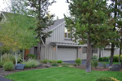 Image de 10 Fremont Crossing: 3 Br / 3. 5 Townhome Ba à Sunriver, pour 8 personnes