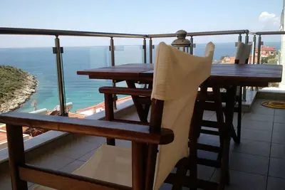 Image de \"Au-dessus de la mer\" Appartement I