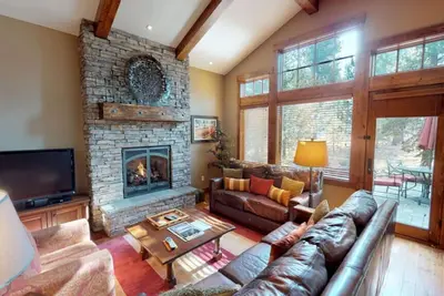 Image de 35 Caldera Cabine: 3 Br / 4 Ba cabine à Bend, pour 8 personnes