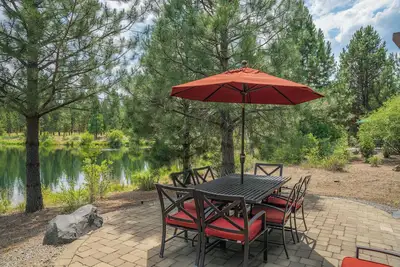 Image de Cabine 26 Caldera: 3 Br / 4 Ba cabine à Bend, pour 8 personnes