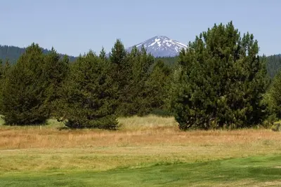 Image de 61 Meadow House: 3 Br / 2 Ba condo à Sunriver, pour 8 personnes