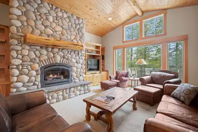 Image de 2 Red Cedar Lane: 4 Br / 3 Ba maison à Sunriver, 10 personnes