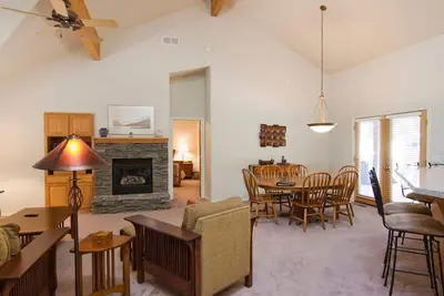 Image de 3 Catalpa Lane: 3 Br / 3 Ba maison à Sunriver, 8 personnes
