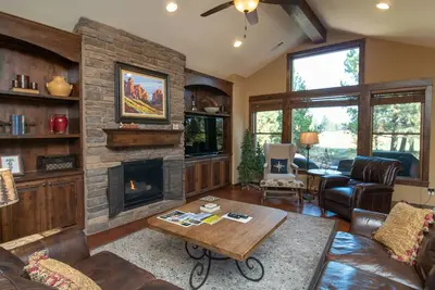 Image de 9 Cabines Caldera: 3 cabines Br / 4 Ba à Bend, pour 8 personnes