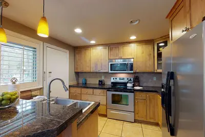Image de 31 Tennis Village: Condo loft de 2 Br / 2 Ba à Sunriver, pour 8 personnes