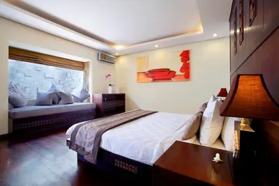 Image de Villa de deux chambres à Canggu, piscine privée avec salon et salle à manger spacieux