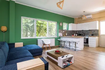 Image de Hébergement de qualité à côté de l'aéroport international d'Athènes