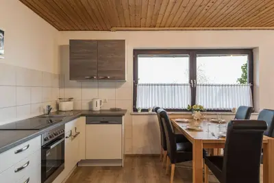 Image de Eifelnatur (Haus 2) by Interhome