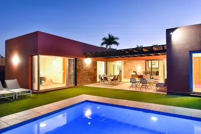 Par 4 Home 19 Salobre by VillaGranCanaria