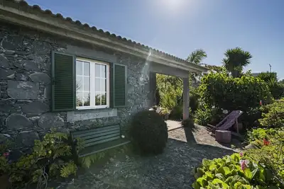 Image de Ferme Dévonien - Cèdre, Pays et Mer