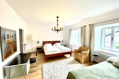 Image de Appartement confortable pour 2-3 personnes, Piscine, Jardin, Animaux acceptés