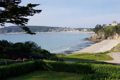Image de Maison vue pleine mer sur plage - 2 à 8 pers