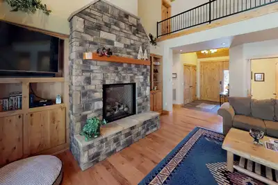 Image de 56833 Dancing Rock Loop: 4 Br / 3. 5 Ba maison à Bend, pour 10 personnes