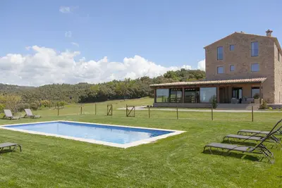 Image de Maisons Mateus à Sagás, 2 belles maisons, piscine, chapelle et salle