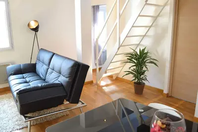 Image de T2 avec mezzanine à Biarritz