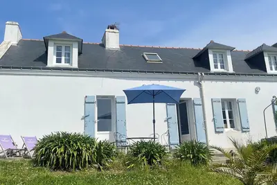 Image de Maison de charme de 4 chambres sur les hauteurs de Sauzon, parking privatif