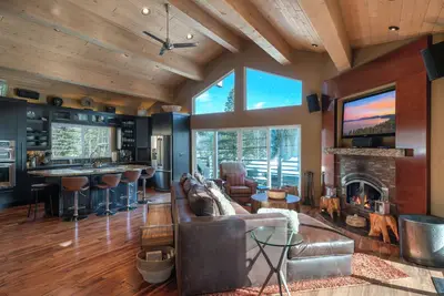 Eagle's Nest Lodge à Squaw Valley