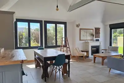 Image de Maison idéalement placée dans ce petit coin de paradis qu'est Port Navalo!