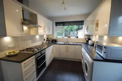 Image de Charmante maison de village à Bramhall près de Manchester