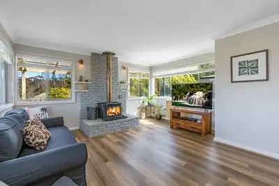 Image de Cottage Tournesol - Détendez-vous avec spa et cheminée