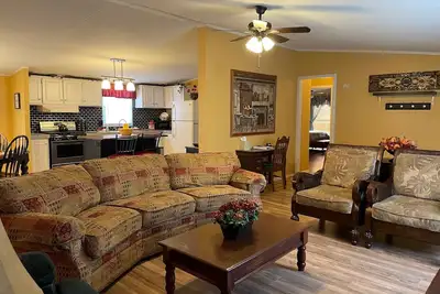 Image de Amis, famille et animaux tous bienvenus