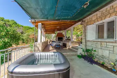 Image de Maison Isabella (65361-K1) - Necujam - île de Solta