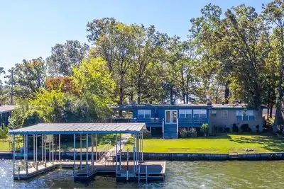 Image de Echo Point Lakehouse - Lac Hamilton
