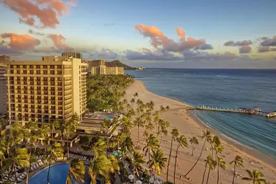 Image de Hilton Hawaiian Village. Plage et lagon fabuleux! Plus de 450 avis Vrbo!