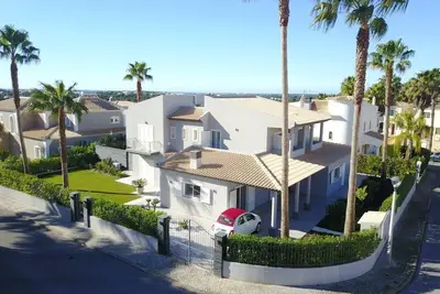 Image de Superbe villa individuelle contemporaine à Almancil