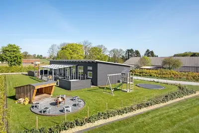 Image de Belle maison à Haderslev avec sauna