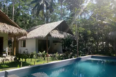 Image de Bungalow double family at Batukaras
