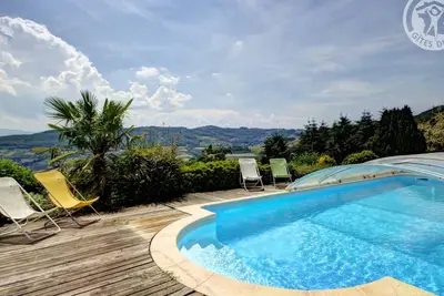 Gîte 75m² avec terrasse, nature et Vtt
