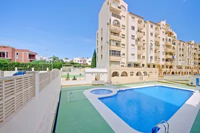 Image de Bel appartement pour 4 personnes avec piscine, climatisation, Wifi, Tv et terrasse