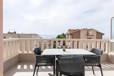 Appartements et Chambres Kapulica (65711-A3) - Tucepi