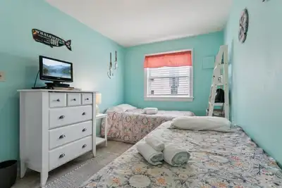 Image de Un bloc de la plage et de la promenade