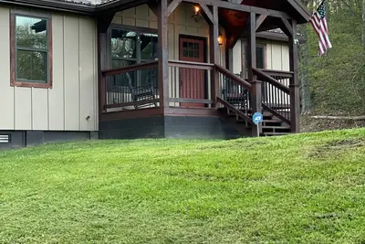 Image de Gîte de charme avec étang au coeur de New River Gorge