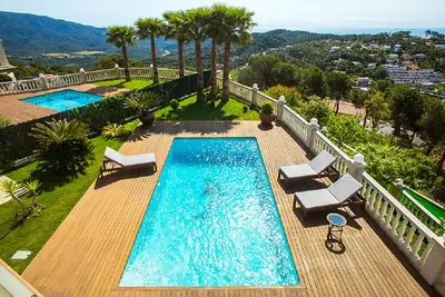 Image de Villa Orenetes. Vue Mer