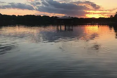 Image de Escapade au bord du lac Bonham