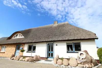 Image de Os: Maison sur le Wiek avec terrasse - Maison sur le Wiek avec terrasse