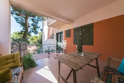 Image de Appartement d'une chambre prés de la plage Brela, Makarska (A-16950-d)