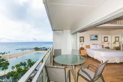 Image de Belle vue sur la lagune à l'hôtel Ilikai! Unité A ++ entièrement remodelé