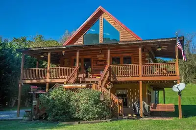 Image de Magnifique Waterfront Lodge sur New River - Anisidi Lodge - 8 personnes