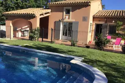 Image de Jolie Villa PROVENÇALE  Au CŒUR Du Parc Du LUBÉRON A 7 Min De Gordes