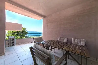 Image de Appartement de deux chambres avec la terrasse et la vue sur le mer Brela, Makarska (A-16596-c)